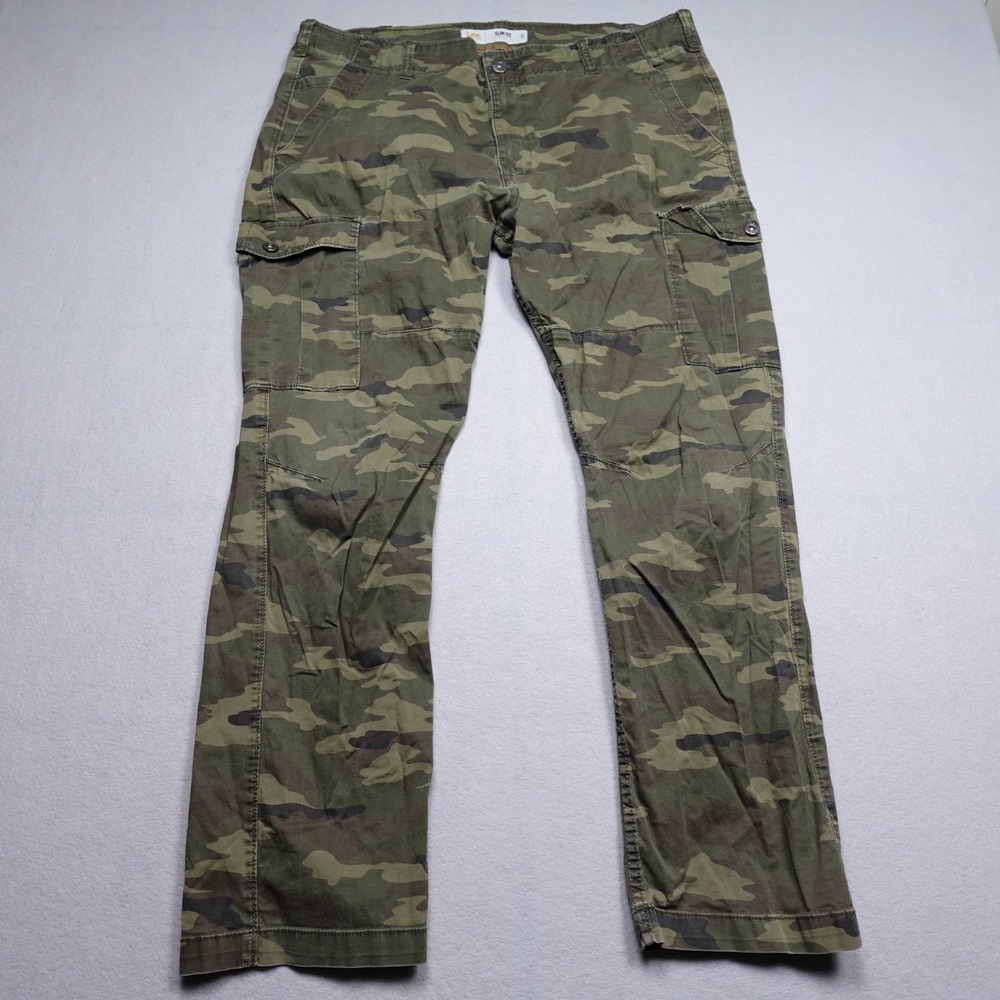 Lee Pants Mens 38x30 Green Camouflage Slim Fit Cargo Tapered Leg Modern Series